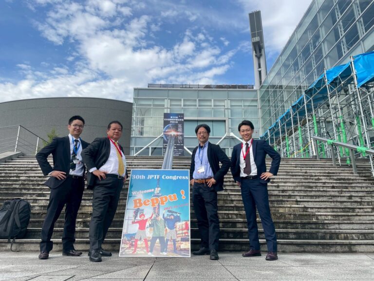 学会で発表を行いました